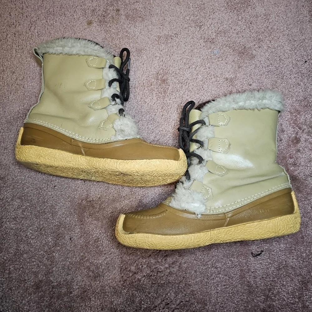 VINTAGE Sorel Nanook Boots Size 8
